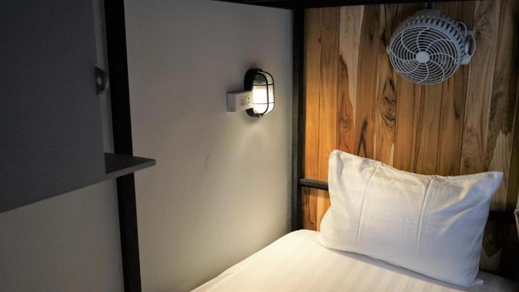Downtown Vang Vieng Hotel מראה חיצוני תמונה