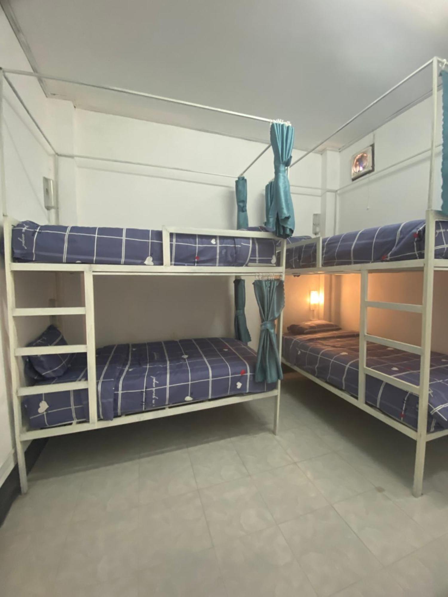 Downtown Vang Vieng Hotel מראה חיצוני תמונה