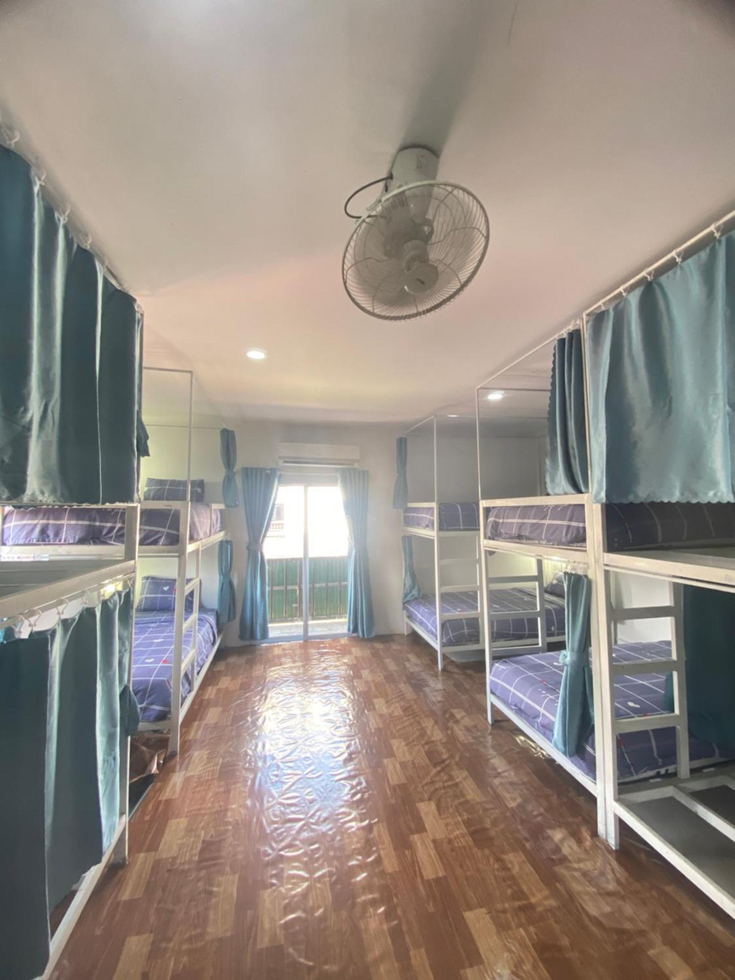 Downtown Vang Vieng Hotel מראה חיצוני תמונה