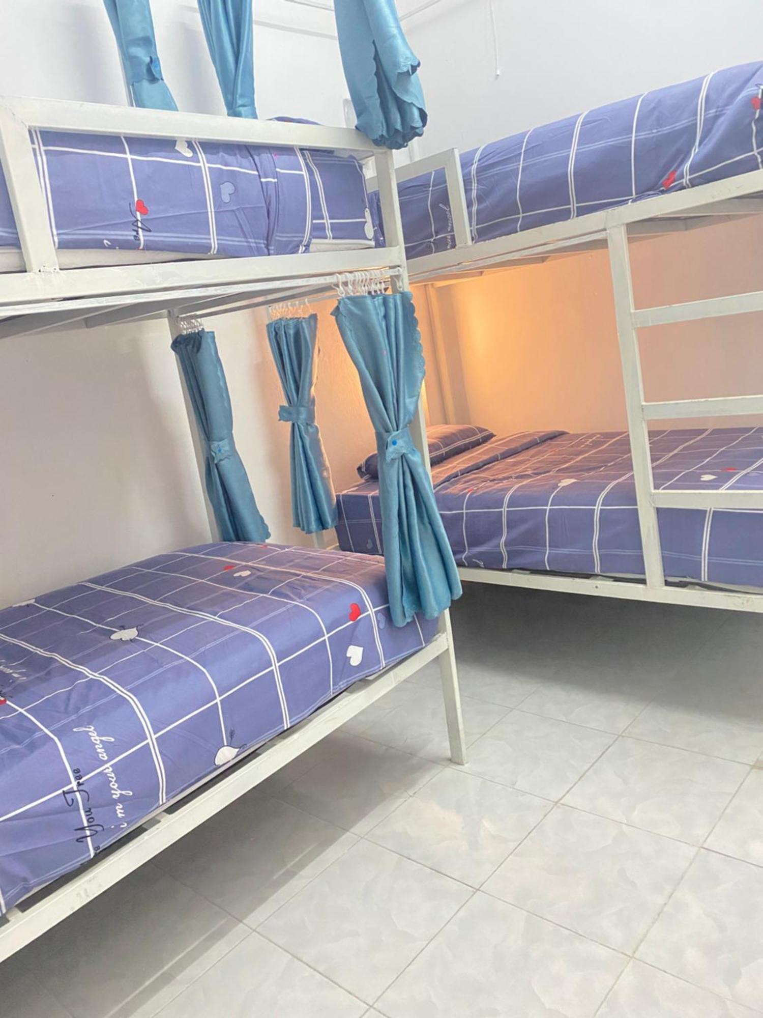 Downtown Vang Vieng Hotel מראה חיצוני תמונה